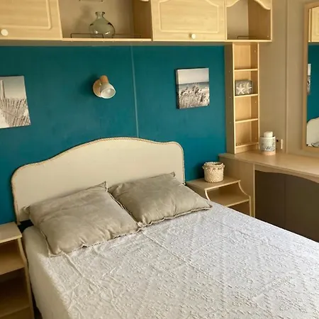 Campsite Mobil Climatise Camping La Lande Avec Piscine